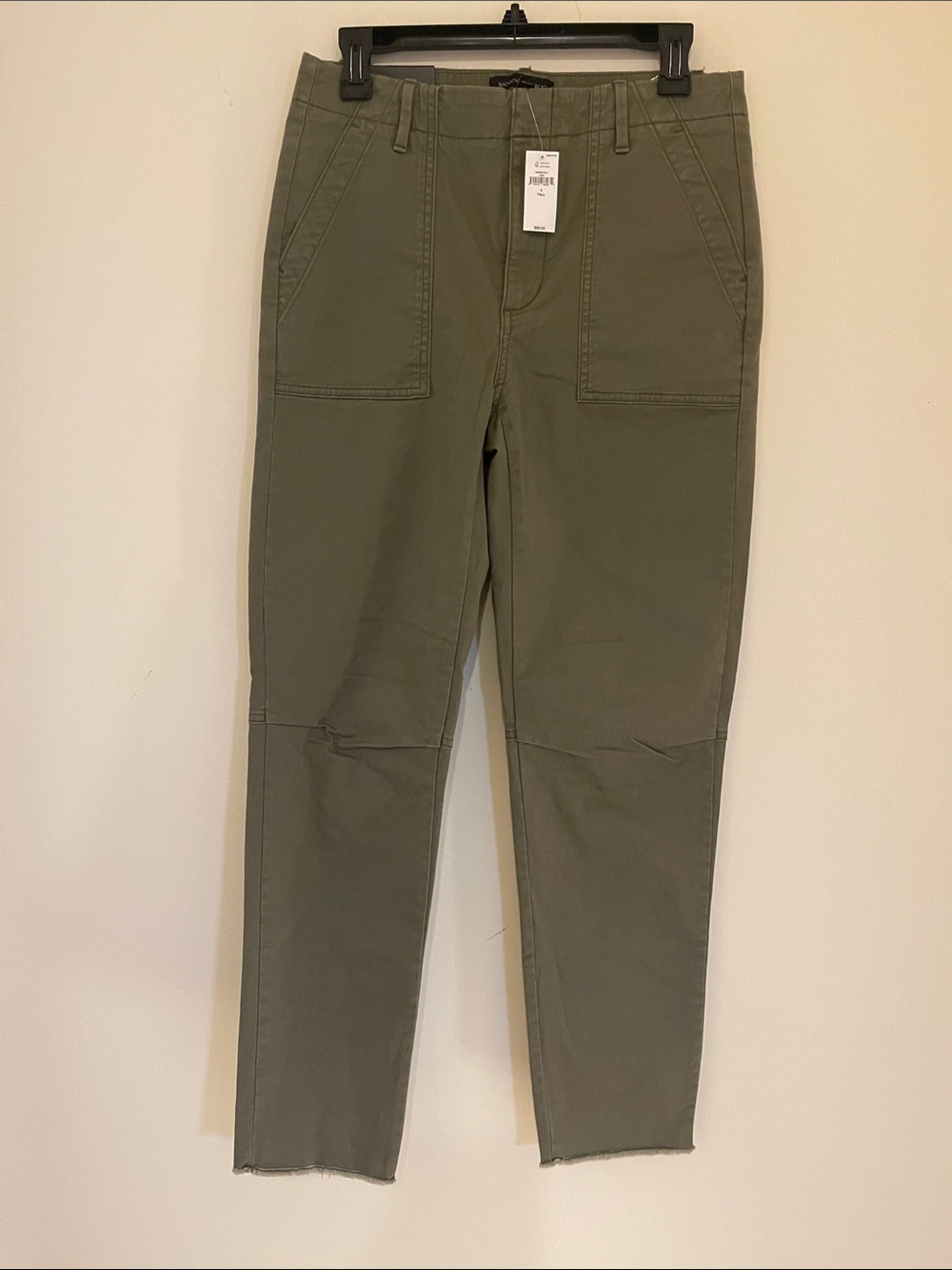 Woman’s Banana Republic Girlfriend Chino Olive Green Utility Pants 4 tall
